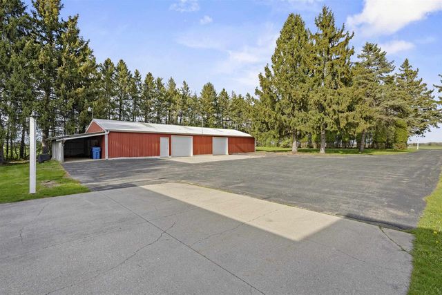 6911 FAHLEY ROAD, Oshkosh, WI 54904