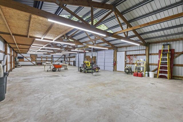 6911 FAHLEY ROAD, Oshkosh, WI 54904