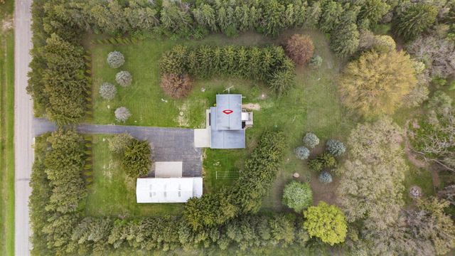 6911 FAHLEY ROAD, Oshkosh, WI 54904
