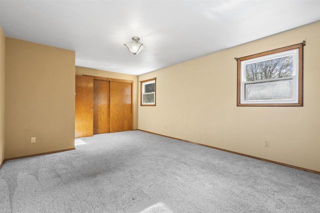 6911 FAHLEY ROAD, Oshkosh, WI 54904