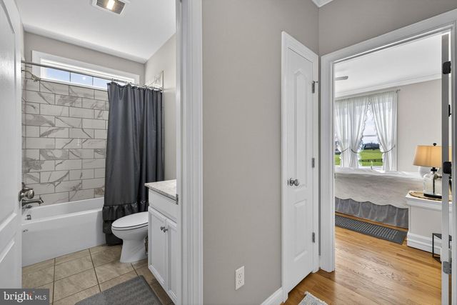 100 POMME CIR, Stephens City, VA 22655