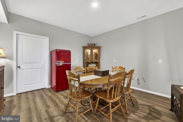 100 POMME CIR, Stephens City, VA 22655