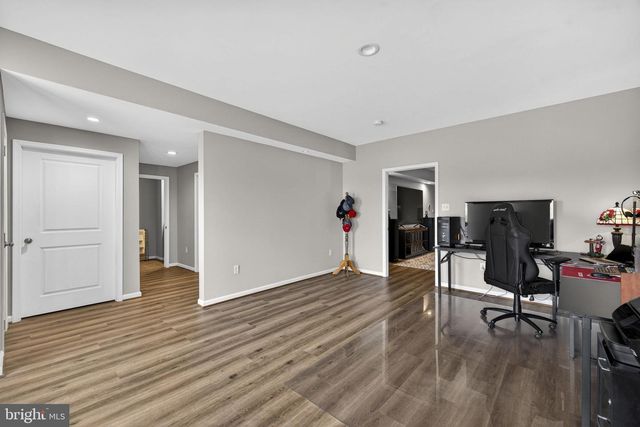100 POMME CIR, Stephens City, VA 22655