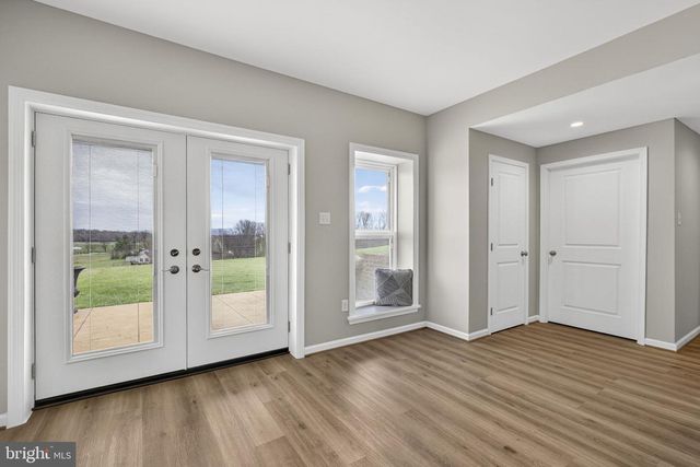 100 POMME CIR, Stephens City, VA 22655