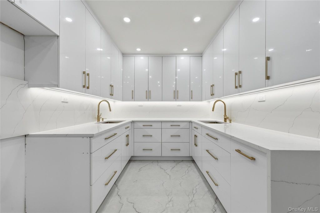 47 S 8th Street 1, Brooklyn, NY 11249