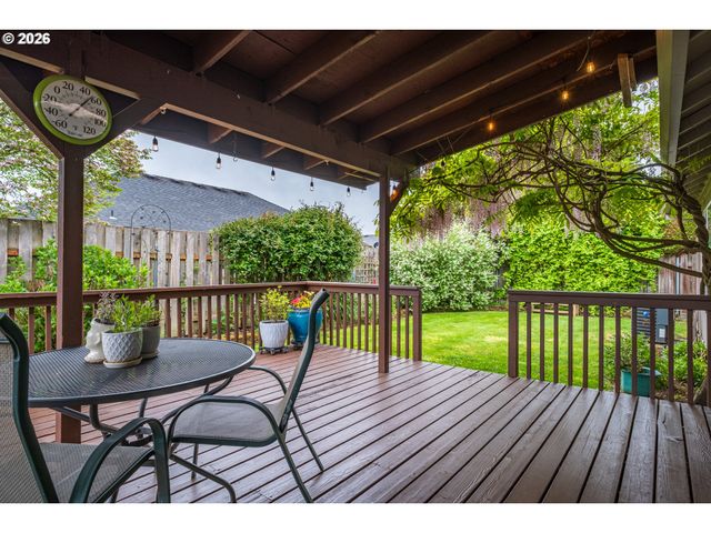 365 Se 7TH Way, Canby, OR 97013