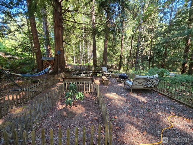 146 Canal View Street, Brinnon, WA 98320