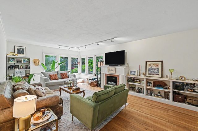 2110 South Boulevard, Houston, TX 77098