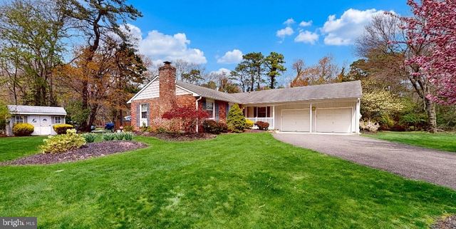 7 PIN OAK TRL, Medford, NJ 08055