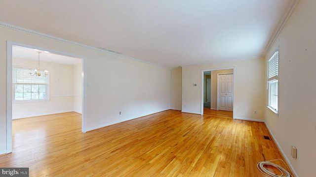 7 PIN OAK TRL, Medford, NJ 08055