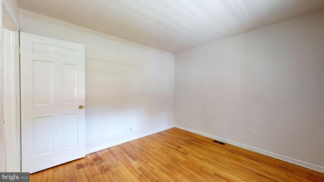 7 PIN OAK TRL, Medford, NJ 08055