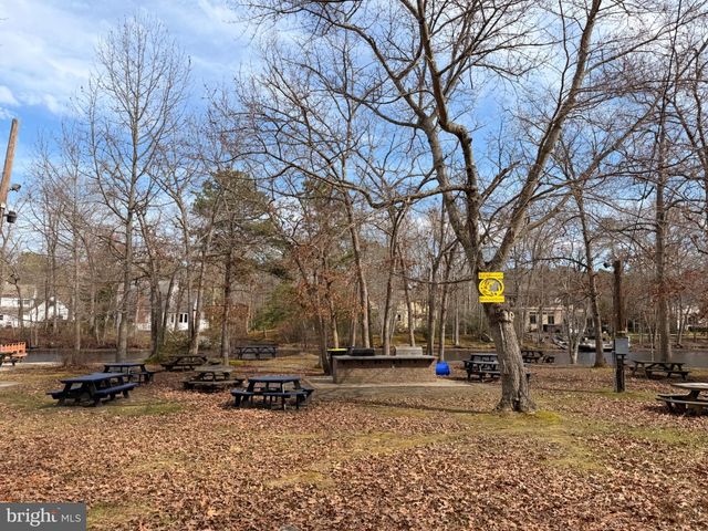 7 PIN OAK TRL, Medford, NJ 08055