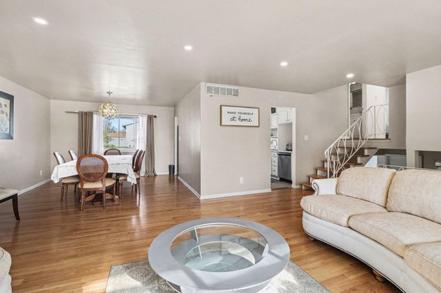 551 N Union Place, Gary, IN 46403