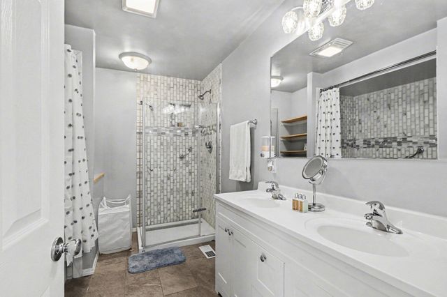 551 N Union Place, Gary, IN 46403
