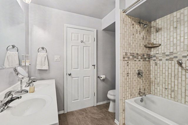 551 N Union Place, Gary, IN 46403