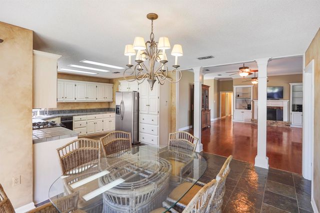 403 Apache Dr, Houma, LA 70360