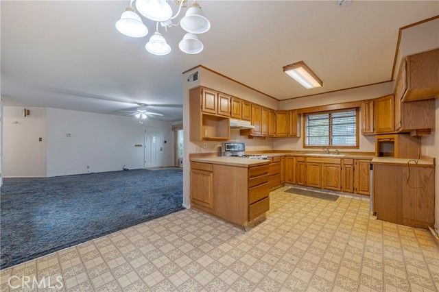 1665 Patricia, Merced, CA 95340