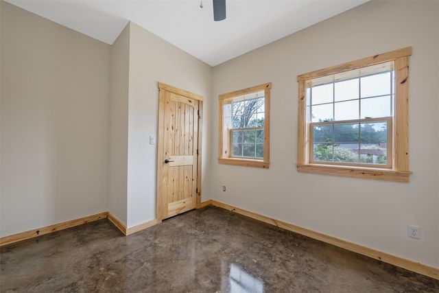 9089 Raspberry Avenue, Frankston, TX 75763