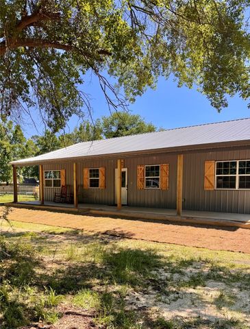 9089 Raspberry Avenue, Frankston, TX 75763