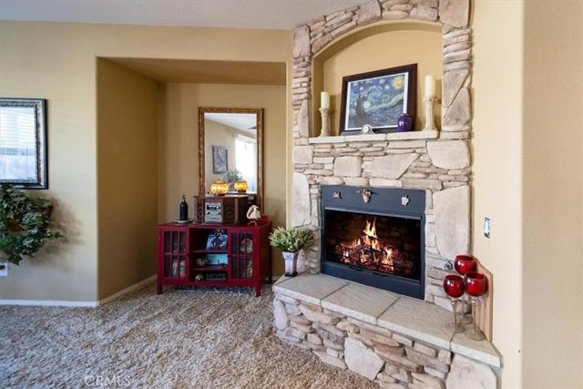 984 Paintbrush, Hemet, CA 92545