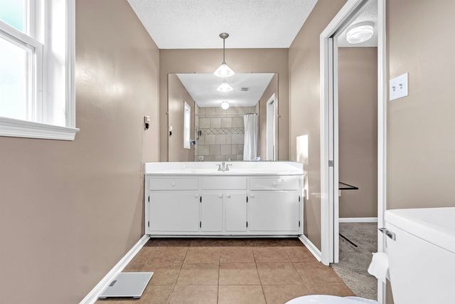 7163 PAM DR, Millington, TN 38053