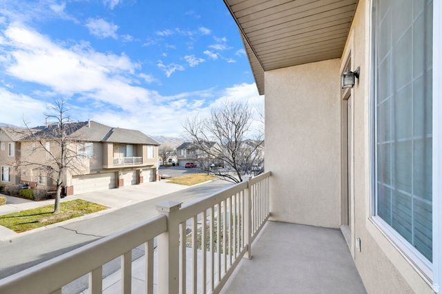 418 N KENT DR, North Salt Lake, UT 84054