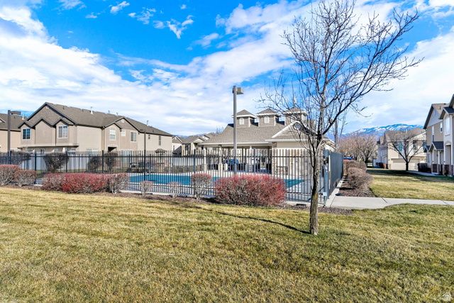 418 N KENT DR, North Salt Lake, UT 84054
