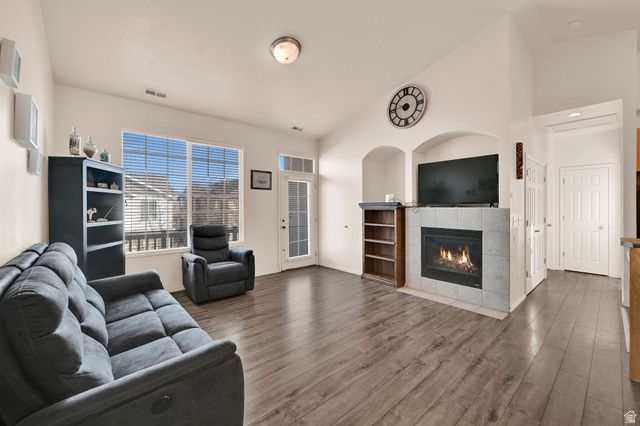 418 N KENT DR, North Salt Lake, UT 84054