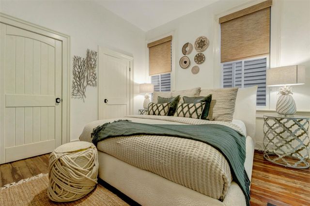 1711 Winnie Street, Galveston, TX 77550