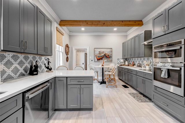 1711 Winnie Street, Galveston, TX 77550