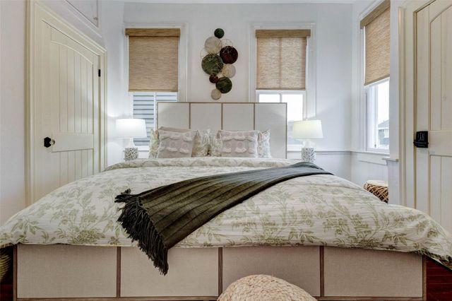 1711 Winnie Street, Galveston, TX 77550