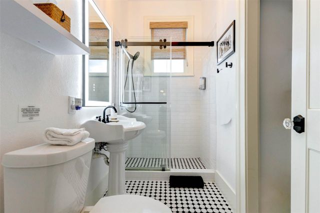 1711 Winnie Street, Galveston, TX 77550