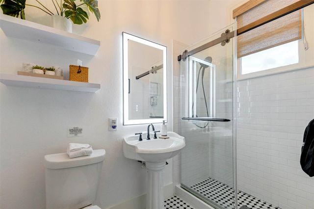 1711 Winnie Street, Galveston, TX 77550