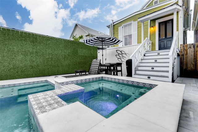 1711 Winnie Street, Galveston, TX 77550