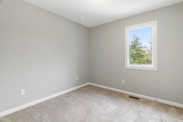 1334 S Eighth Street, Upland, IN 46989
