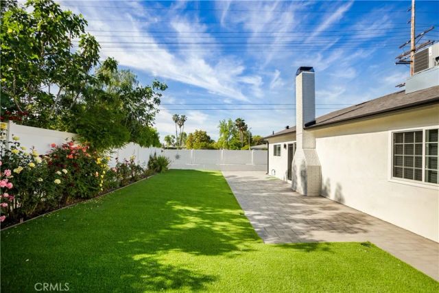 8300 N Sedan Avenue, West Hills, CA 91304