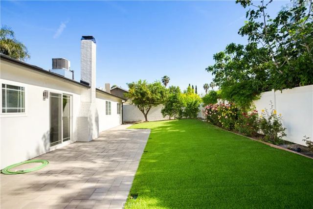 8300 N Sedan Avenue, West Hills, CA 91304