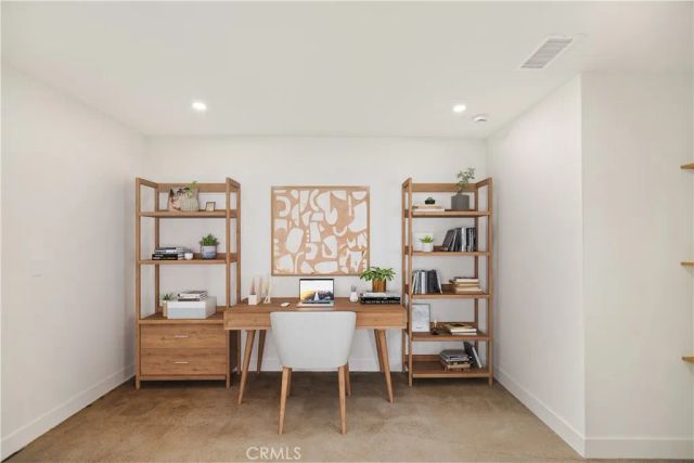 8300 N Sedan Avenue, West Hills, CA 91304