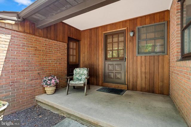 2619 W GREENLEAF ST, Allentown, PA 18104