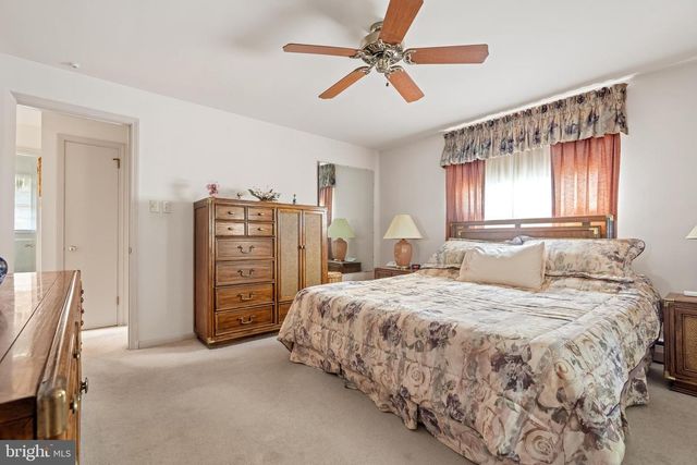 2619 W GREENLEAF ST, Allentown, PA 18104