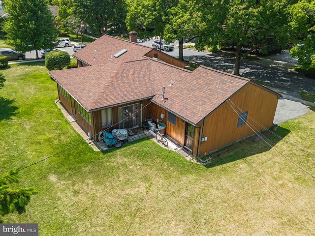 2619 W GREENLEAF ST, Allentown, PA 18104