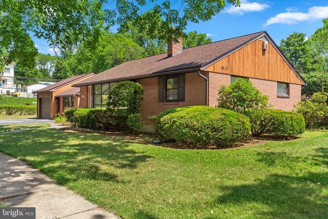 2619 W GREENLEAF ST, Allentown, PA 18104