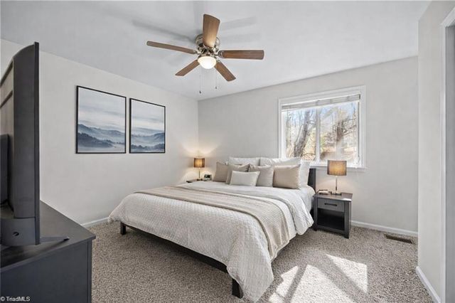 1113 Century Park Avenue, Kernersville, NC 27284