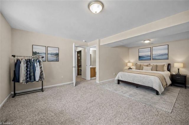 1113 Century Park Avenue, Kernersville, NC 27284