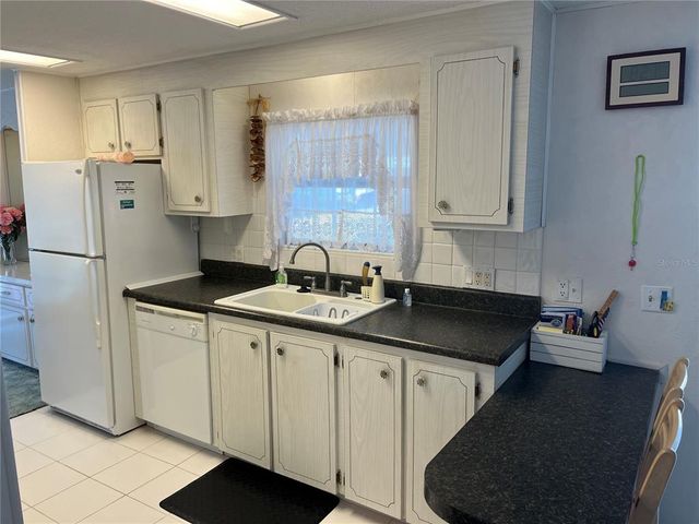 411 CERVINA DRIVE N 493, Venice, FL 34285