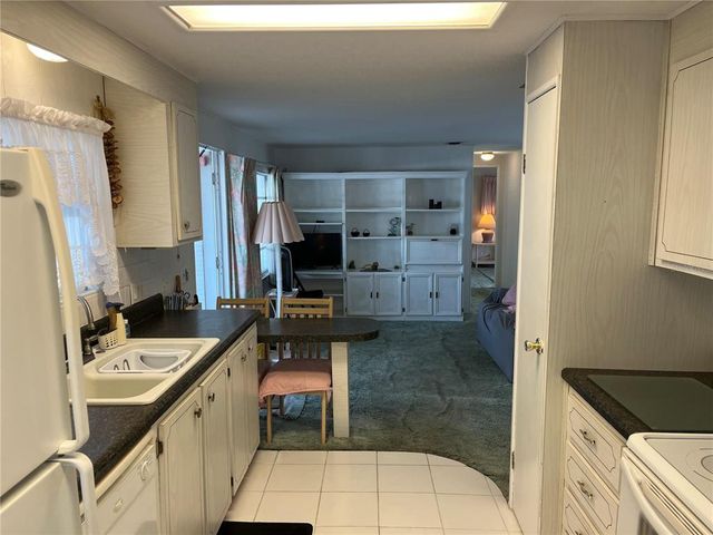 411 CERVINA DRIVE N 493, Venice, FL 34285