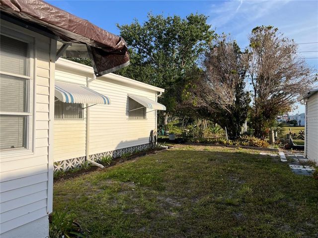 411 CERVINA DRIVE N 493, Venice, FL 34285