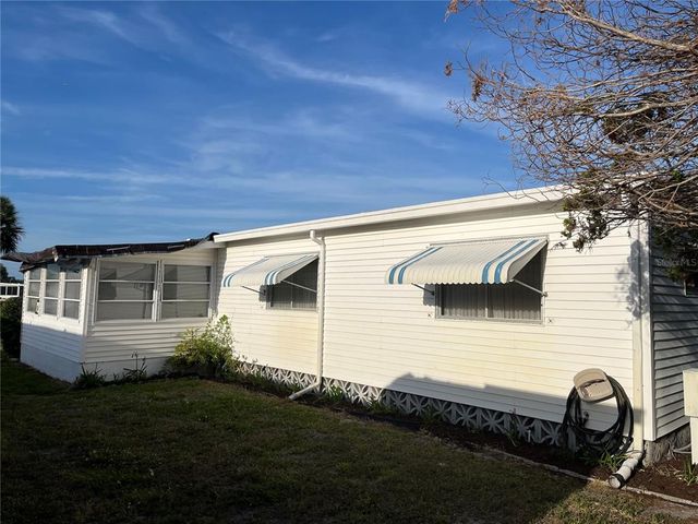 411 CERVINA DRIVE N 493, Venice, FL 34285