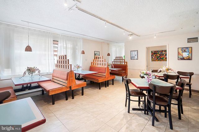 572 KLOCKNER RD, Hamilton, NJ 08619