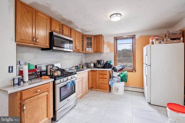 572 KLOCKNER RD, Hamilton, NJ 08619